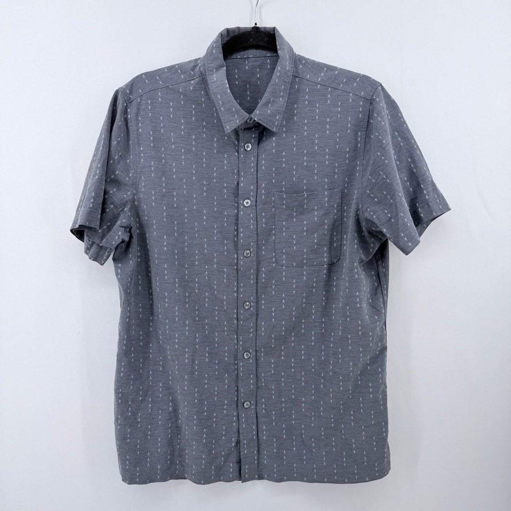 Vuori Mens V184 Short Sleeve Button Down Shirt Grey Arrow Print Performance M